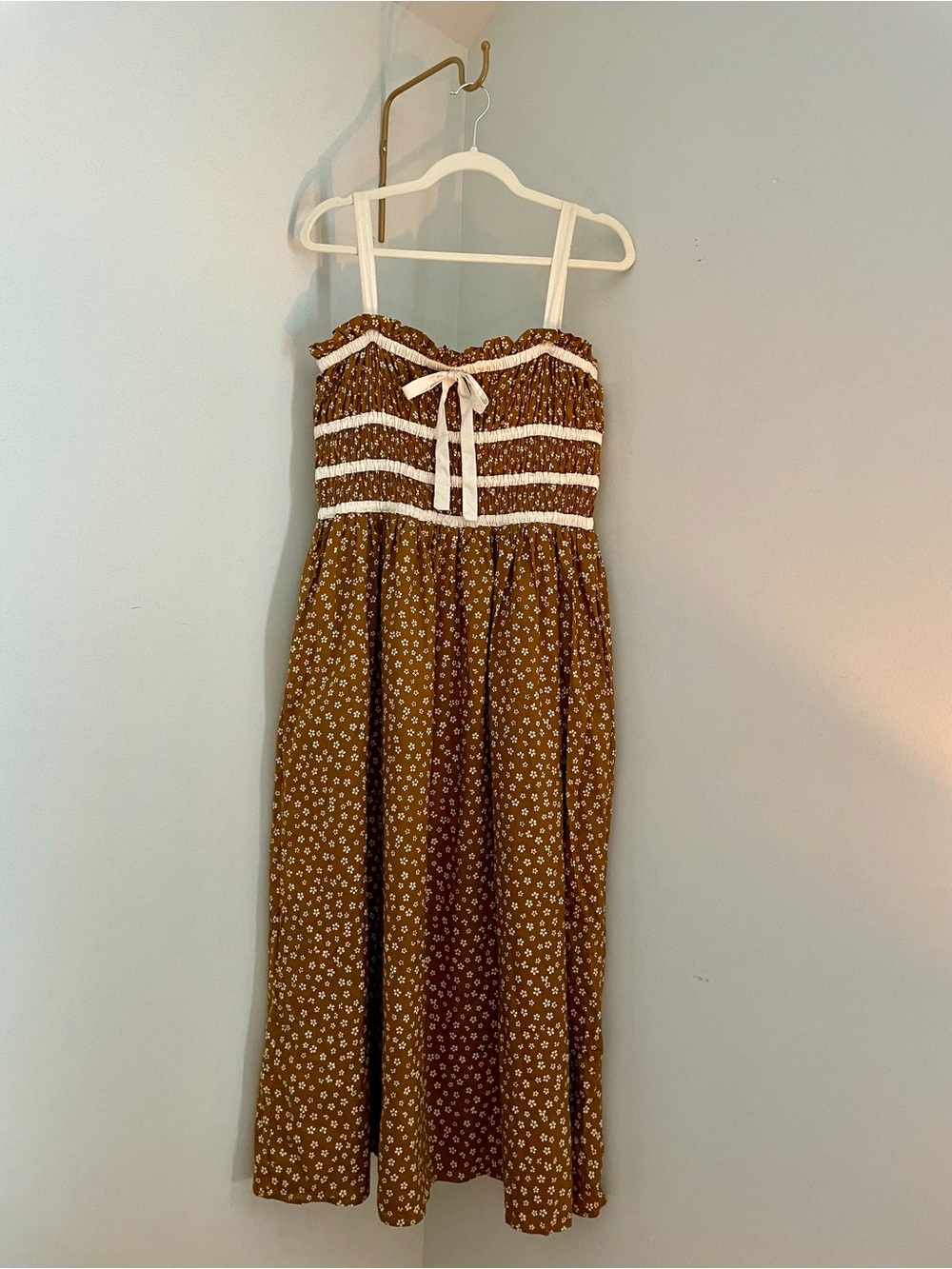 Neuflora Windham Floral Smocked Dress - Picture 4 of 10